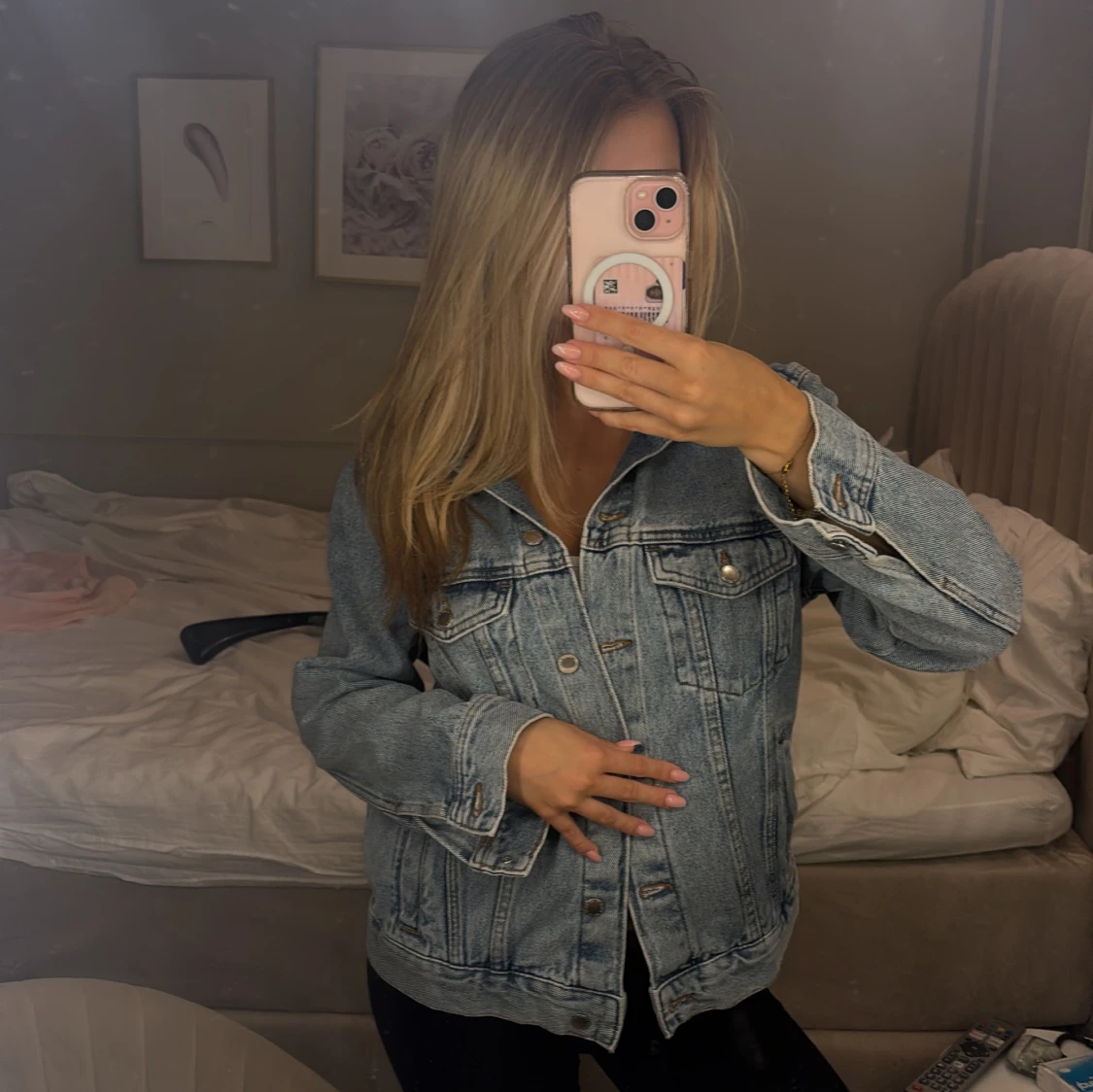 Klassisk jeansjacka från Divided XS