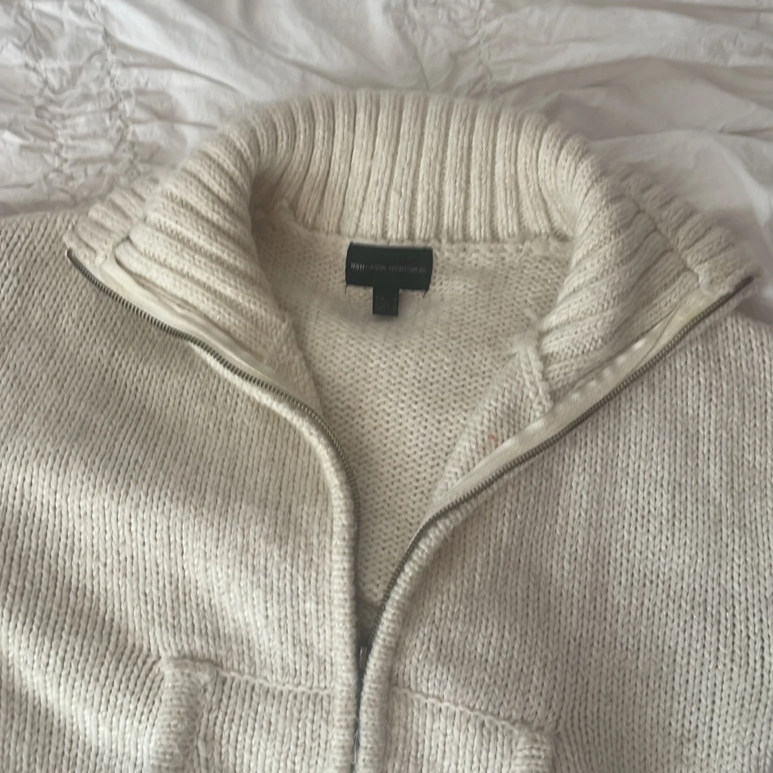 Beige stickad kofta  - 1