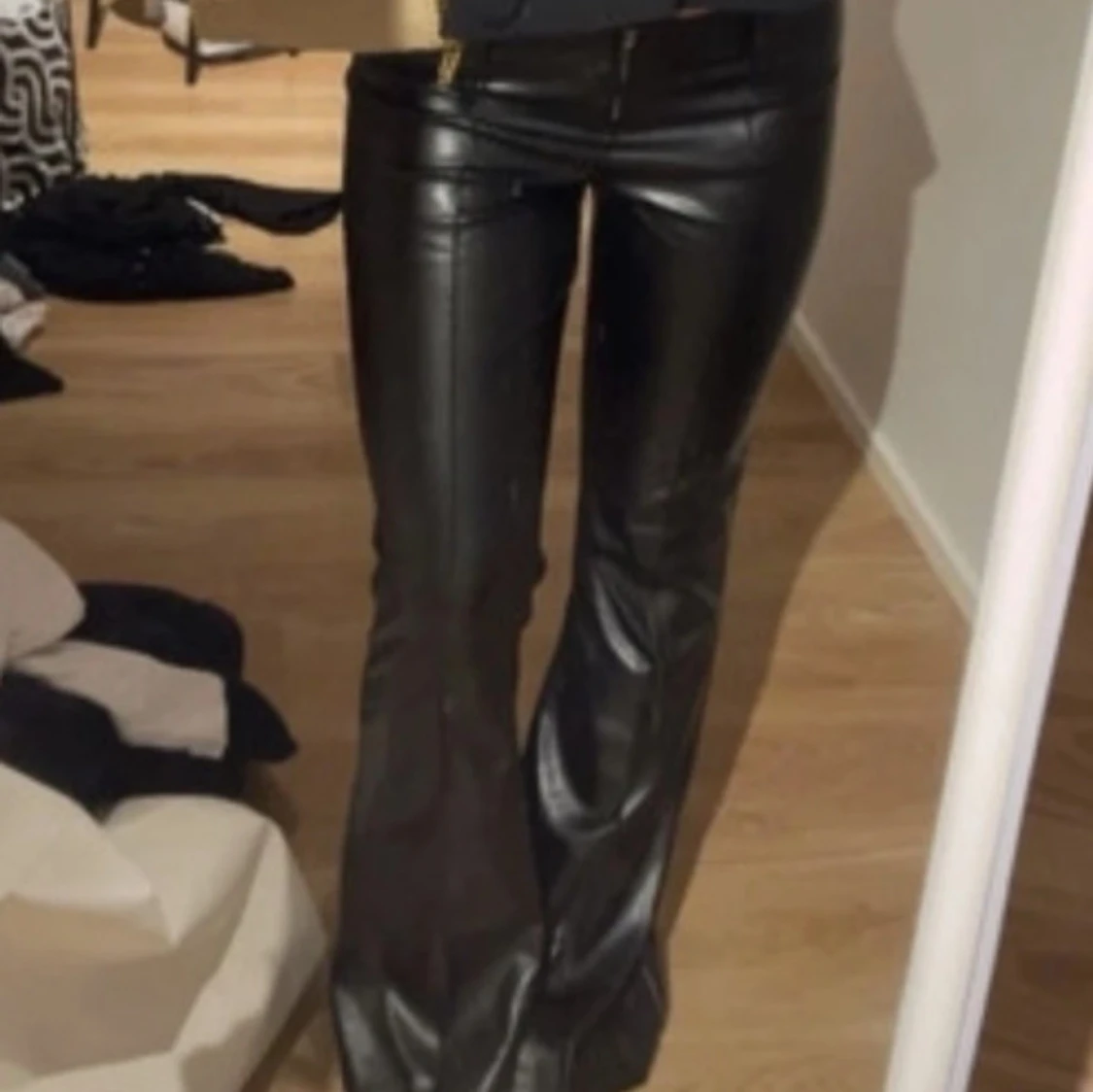 Massimo Dutti läder low waist bootcut läder byxor  - 2