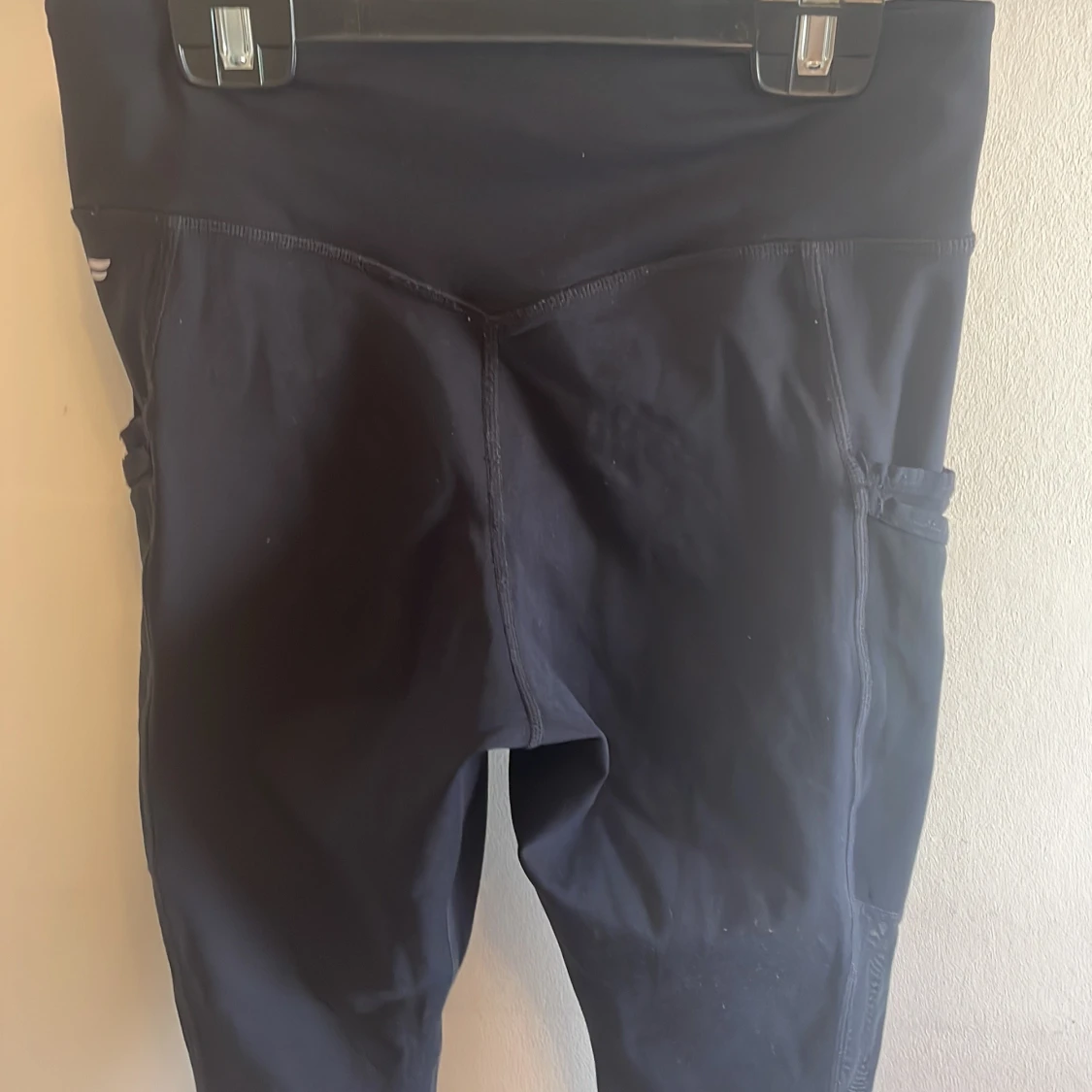 Svarta leggings från Fabletics - 1