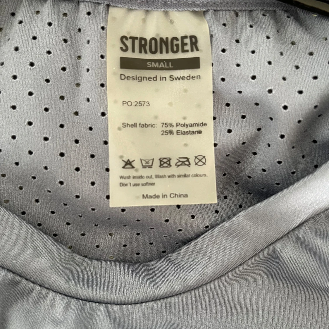 Grått träningsset från Stronger strl S - 4