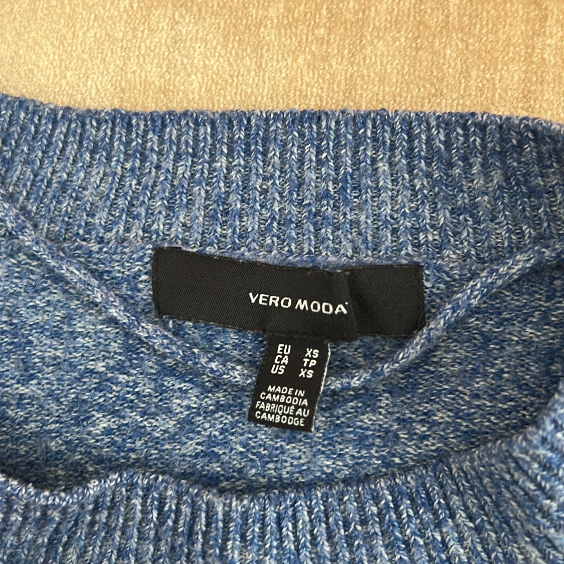 Blå stickad tröja från Vero Moda - 1