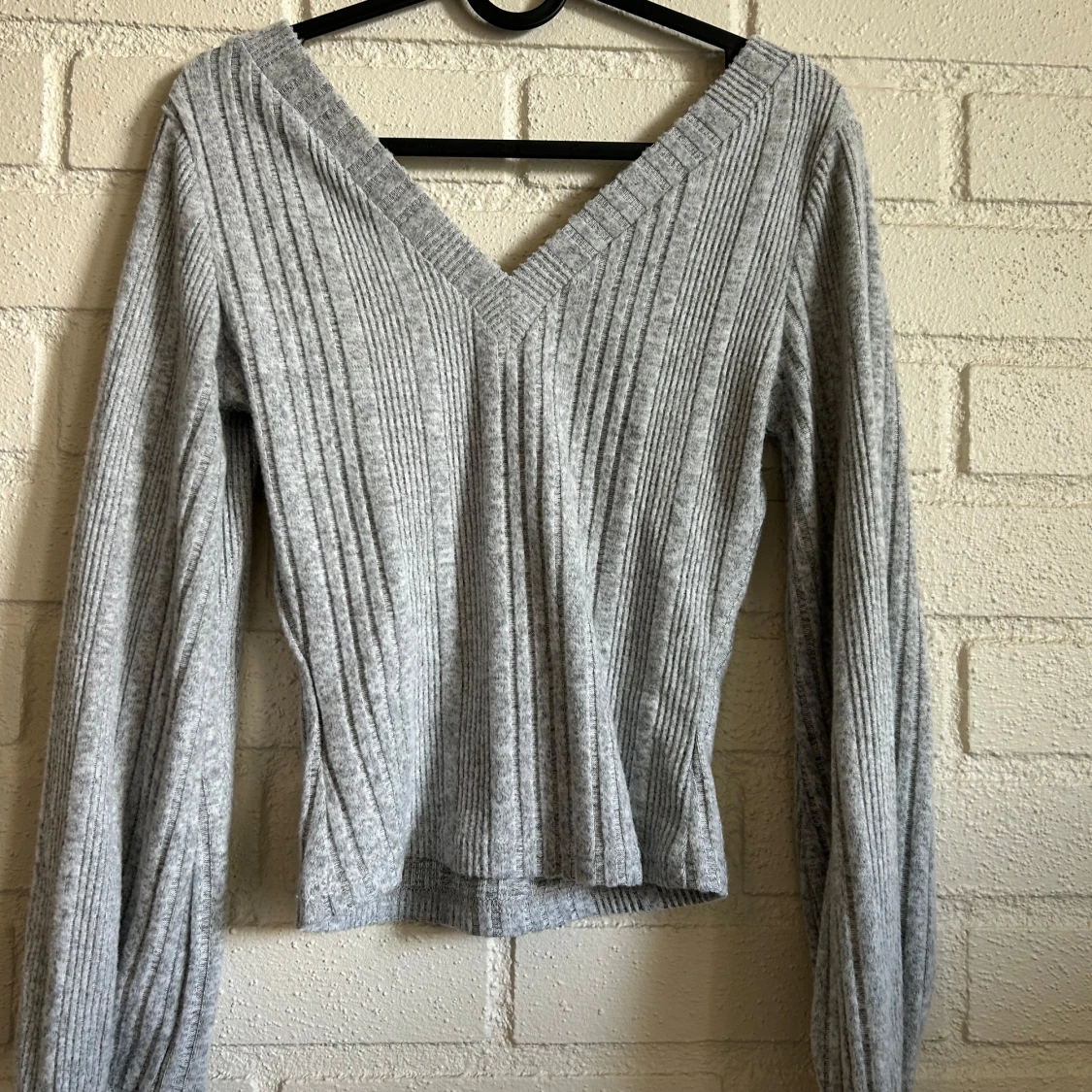 Grå långärmad tröja - 1