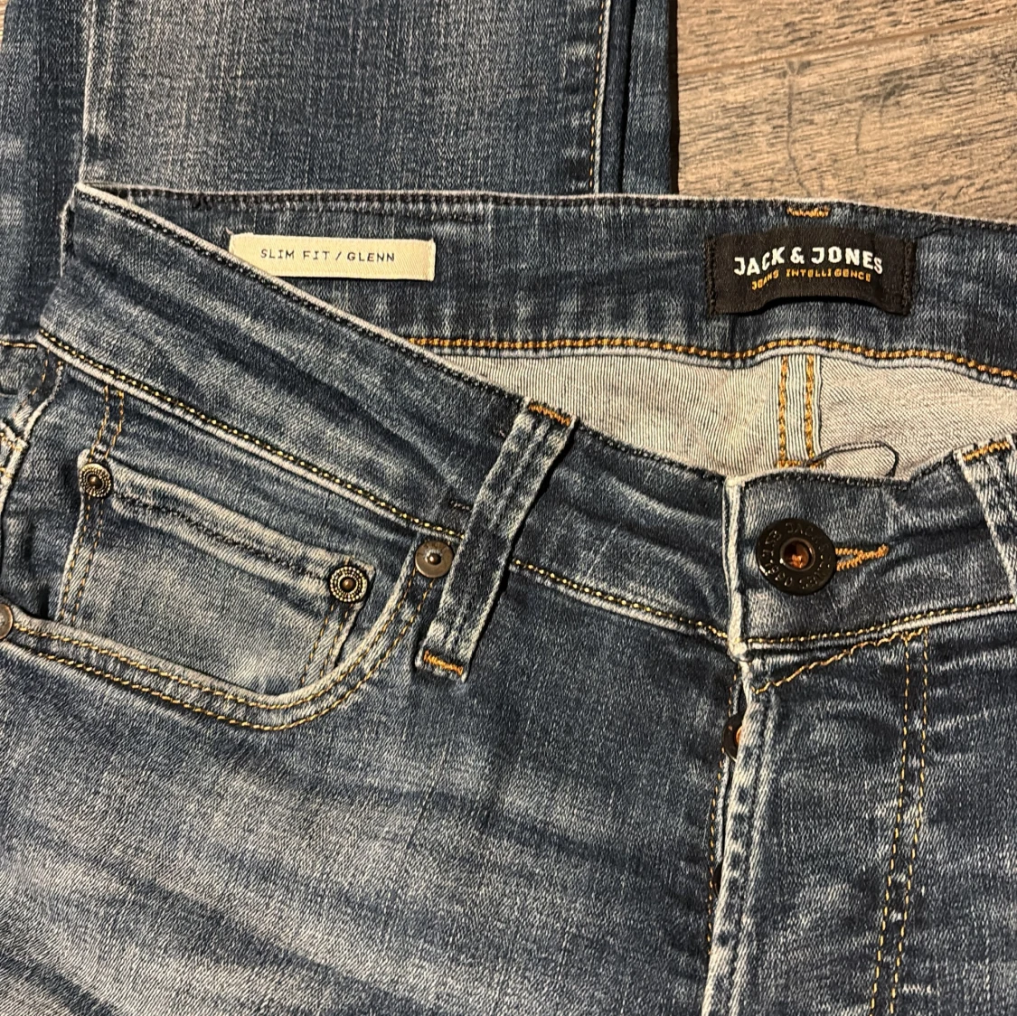 Blå slim fit jeans från Jack & Jones - 2