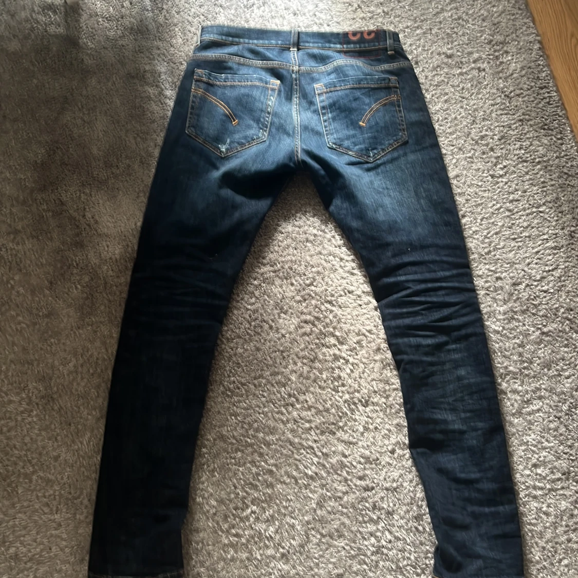 Mörkblå slim jeansbyxor - 2