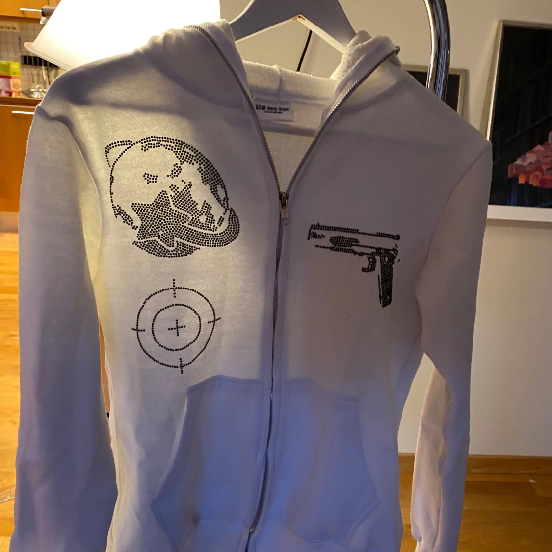 Vit hoodie med Rhinestones - 3