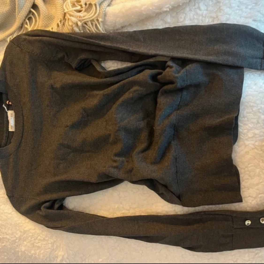 Mörkgrå stickad tröja från Holly & Whyte by lindex - 2