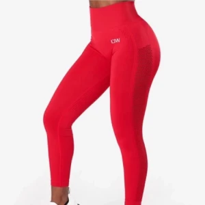 ICIW tights!!🌸 - Jag säljer mina ICIW tights då dom aldrig kommit till användning då jag inte gillar hur dom sitter på mig dom är inte använda och bara legat i garderoben minns inte priset på dom men tror dom låg runt 500kr så skulle kunna sälja dom för 350-400kr pris går och diskutera, och vill du ha mer bilder e de bara komma privat!!💕💕 ( säljer på både plick o vinted )