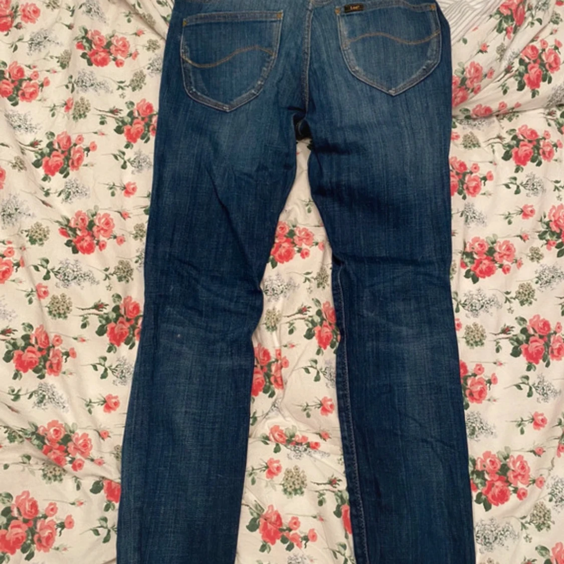 Blå jeansbyxor från lee  - 1