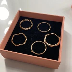 Guld ringar - Nya