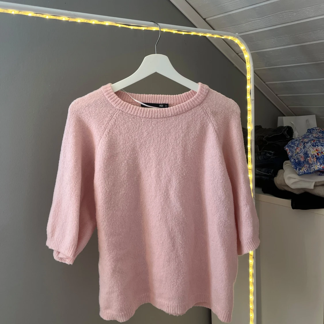 Ljusrosa stickad tröja från lager 157