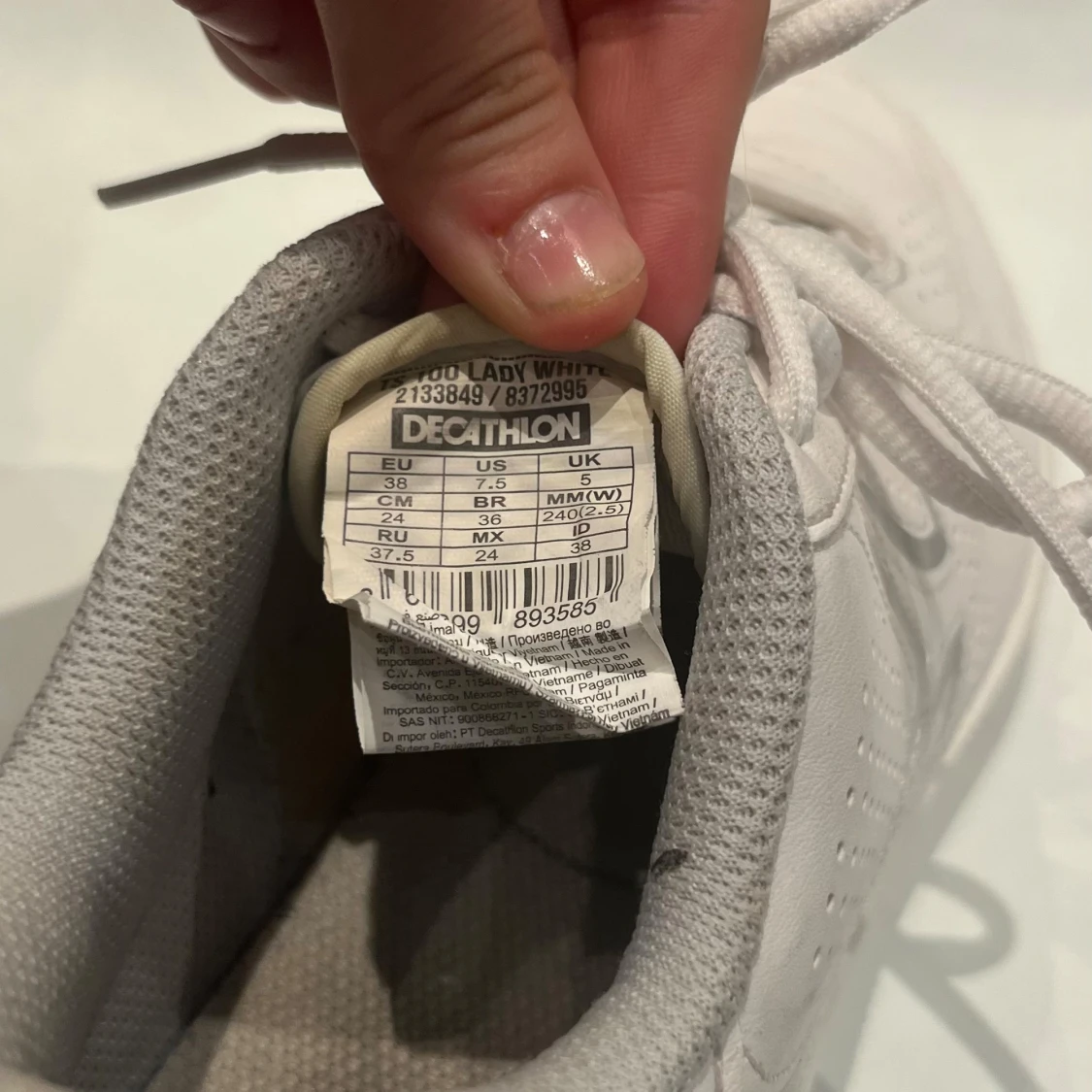 Vita sneakers från Domyos - 4