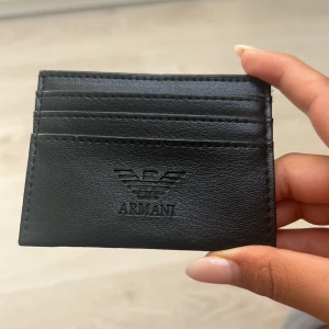 Armani Korthållare - Helt ny