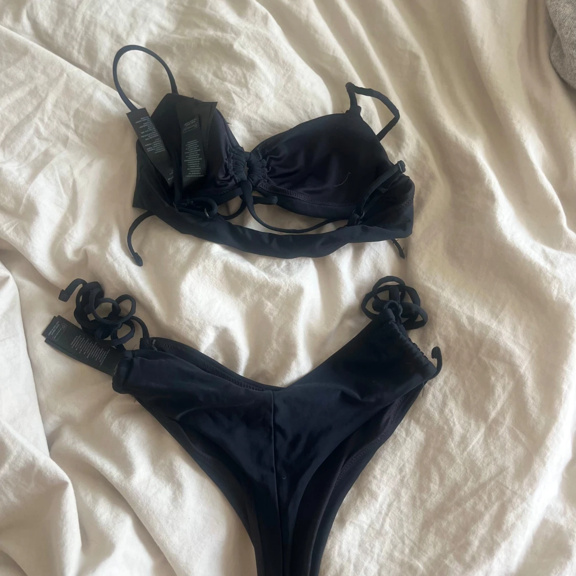 Svart bikini sett från NAKD - 1