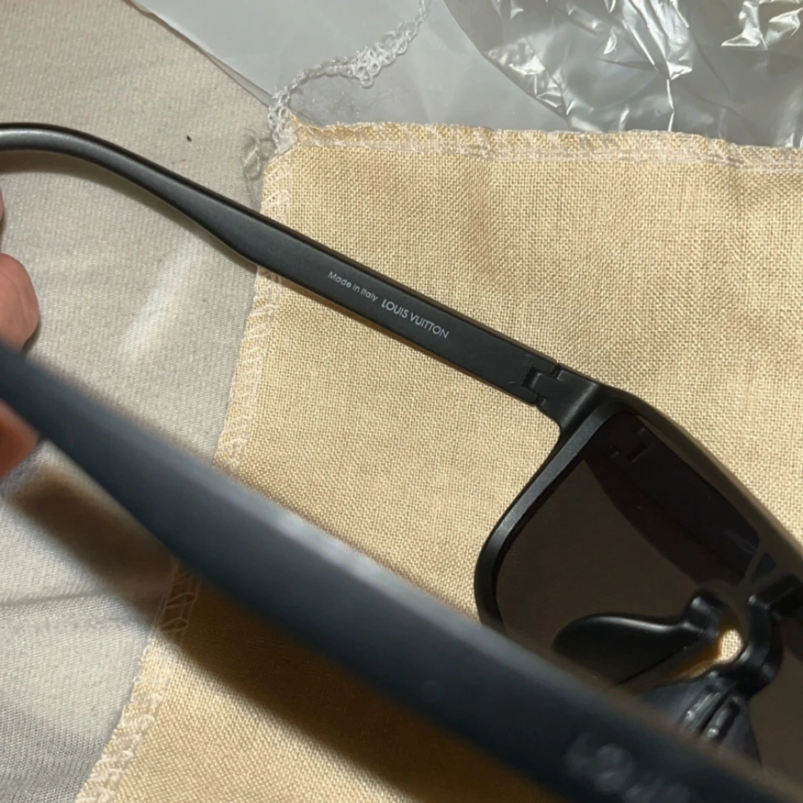 Svarta Louis Vuitton solglasögon - 2