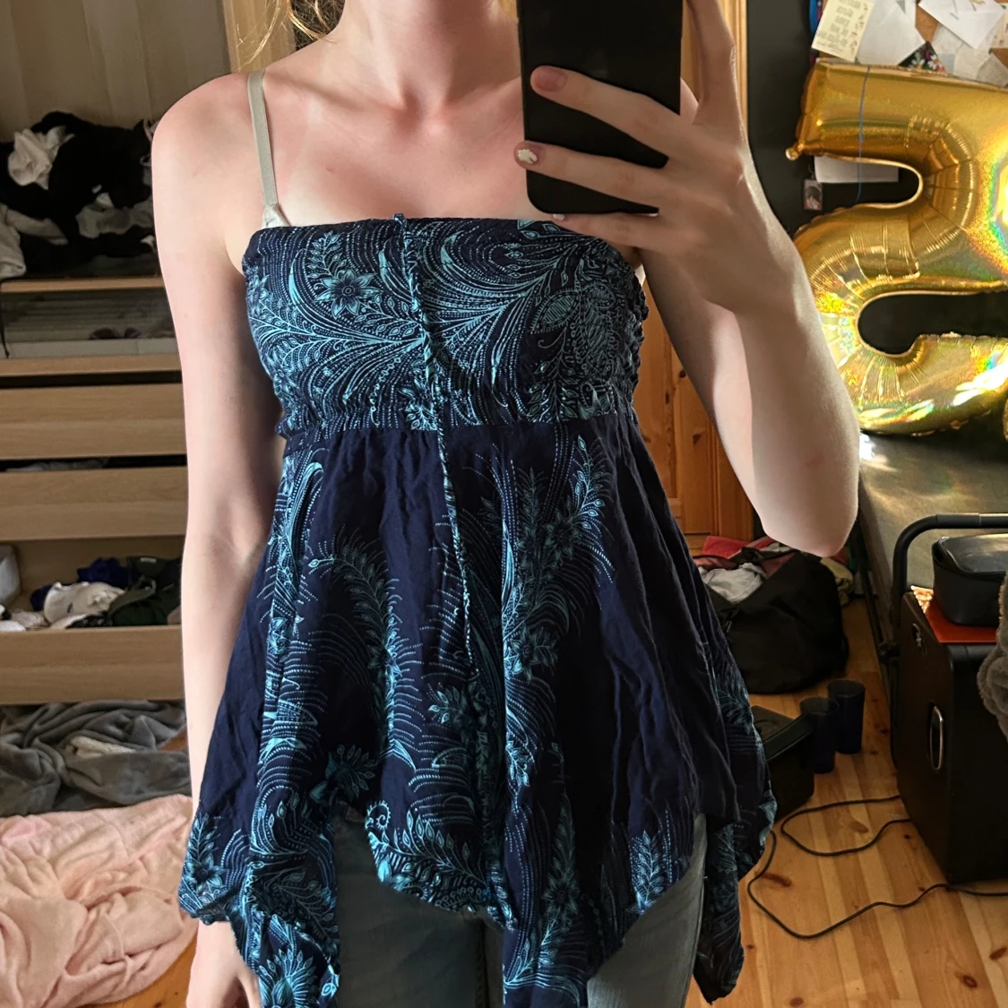 Blå mönstrad ärmlös linnetopp