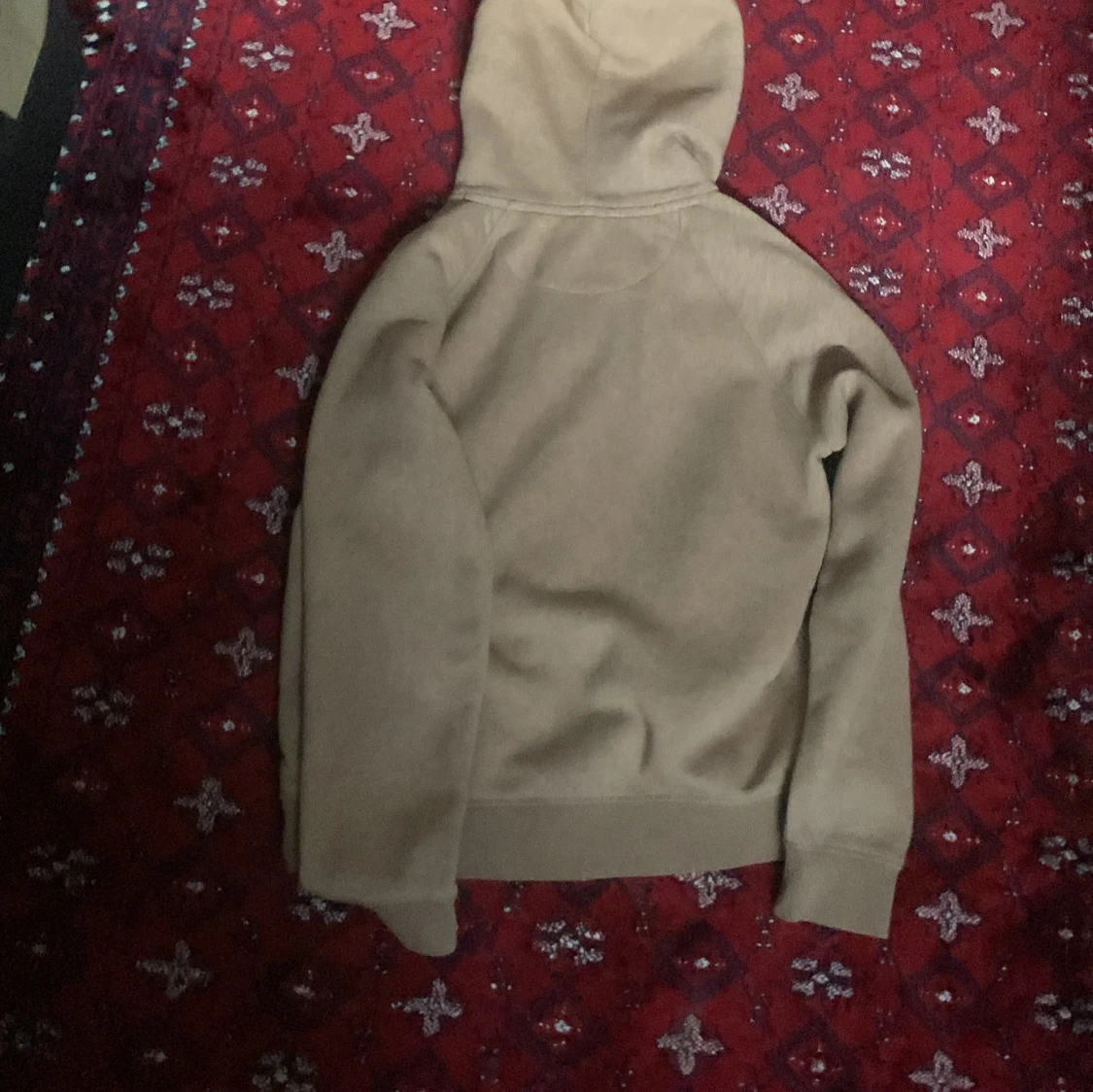Beige hoodie från GANT med logga - 2
