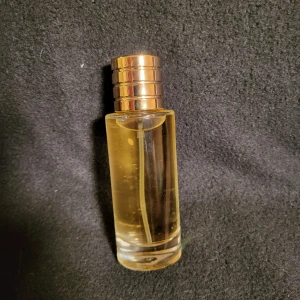 Parfym - Parfym med liknande doft som Tom ford Tobbaco vanille. Vid frågor skriv