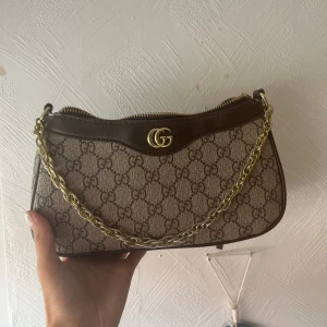 Väska  - Använd men ej skador🥰