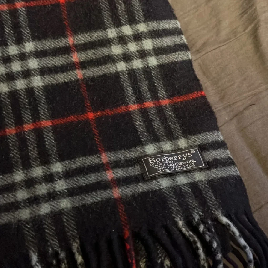 Rutig ullhalsduk från Burberrys - 1