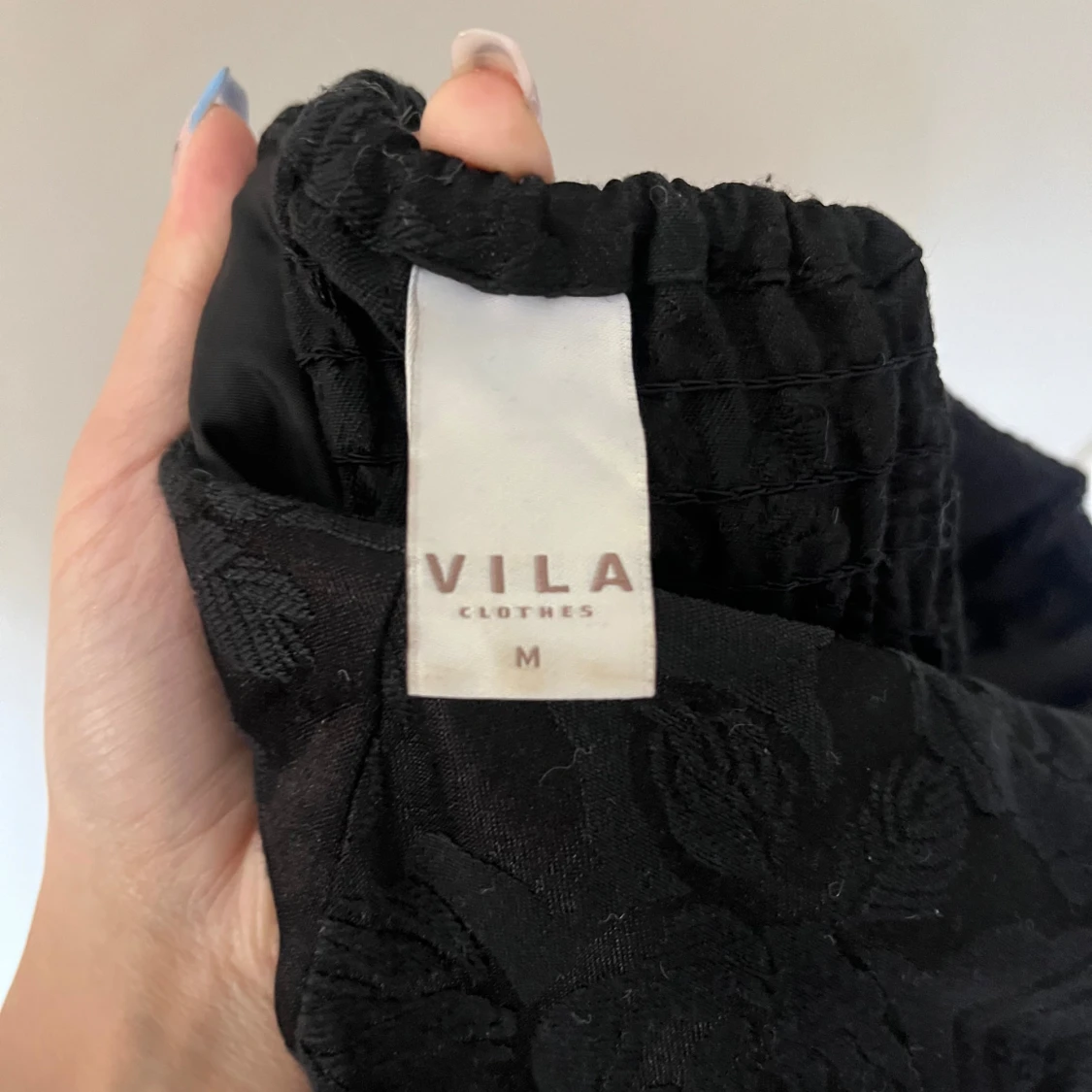 Svart tubklänning  - 2