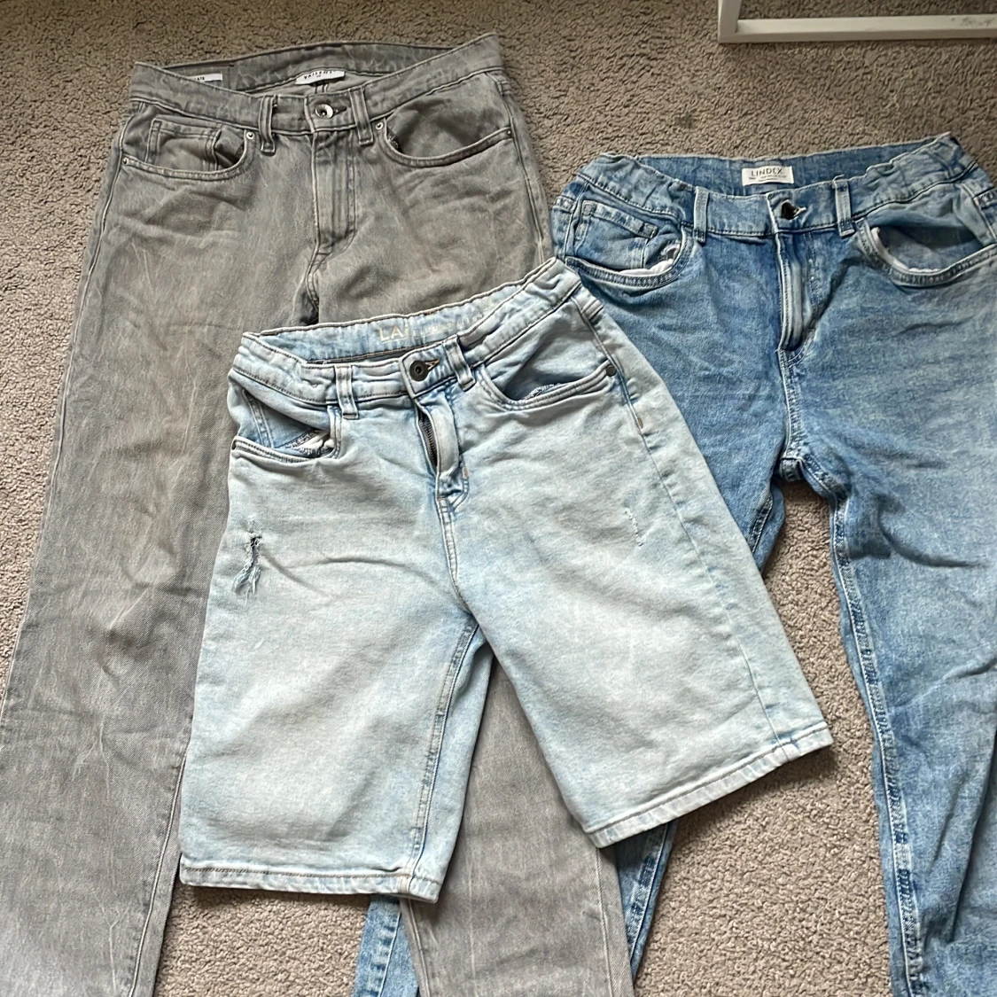 2 jeans och shorts, valient Lindex 