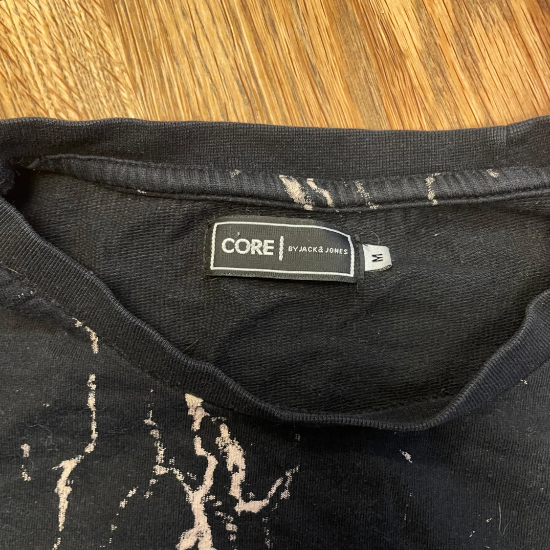 Svart långärmad tröja - 1