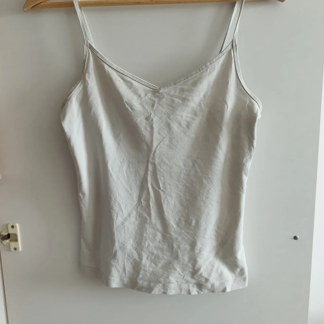 Svart och vit linne topp med smala band - 1