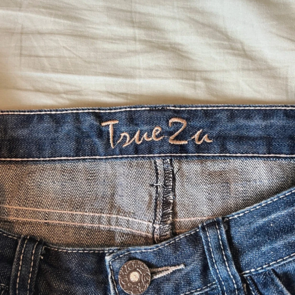 Supersöt blå jeanskjol från True2U!! - 3