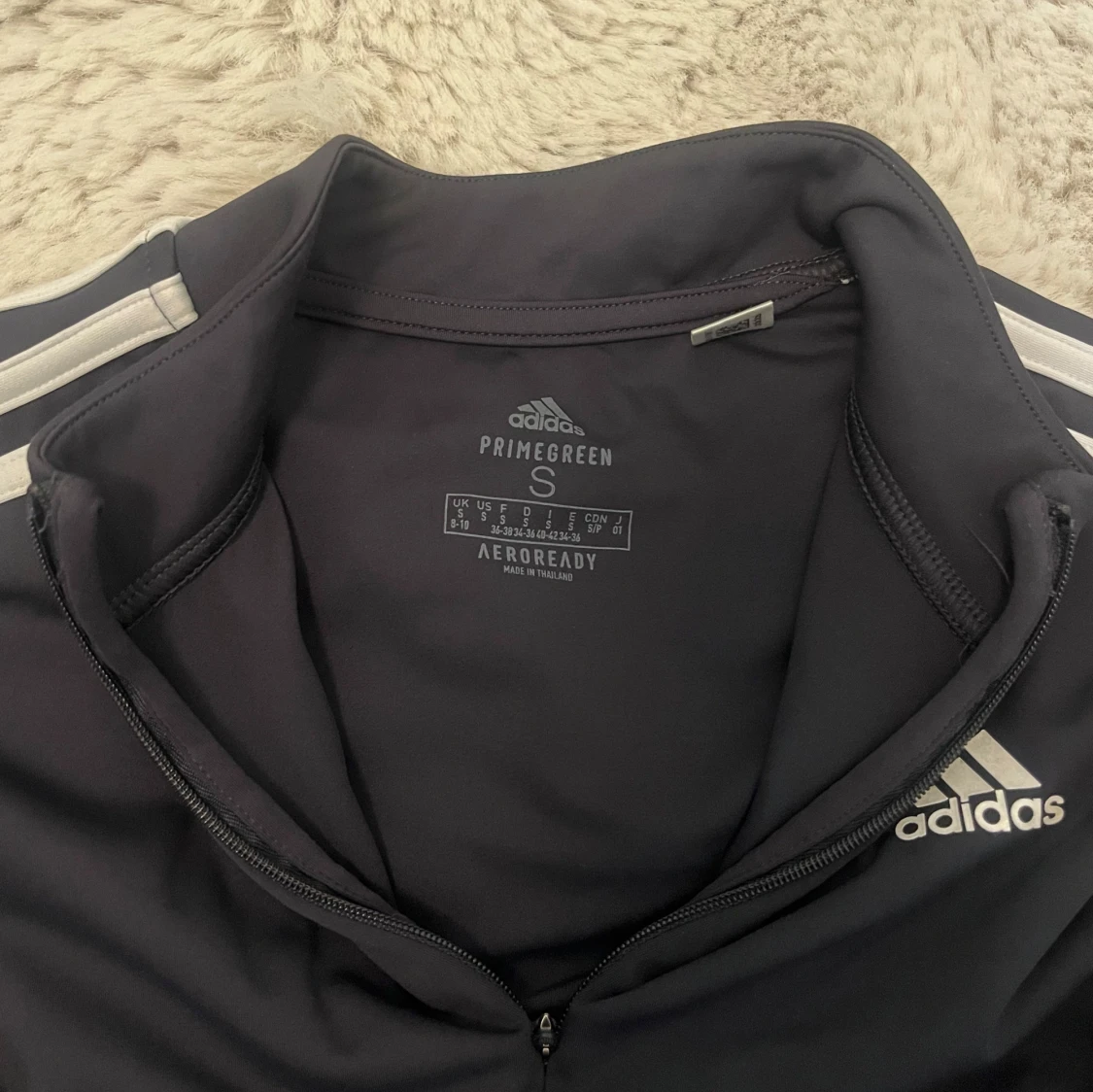 Svart träningströja från Adidas - 1