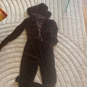 Velvet hoodie set - Använt 2-3 gånger