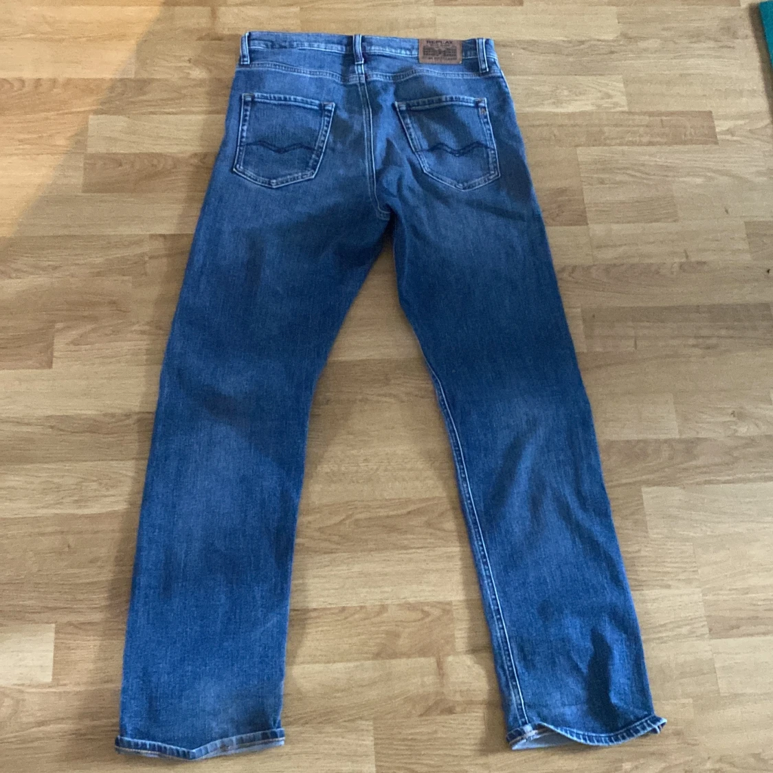 Blå jeansbyxor från Replay - 2