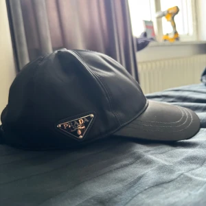 Keps  Prada - Bra skick