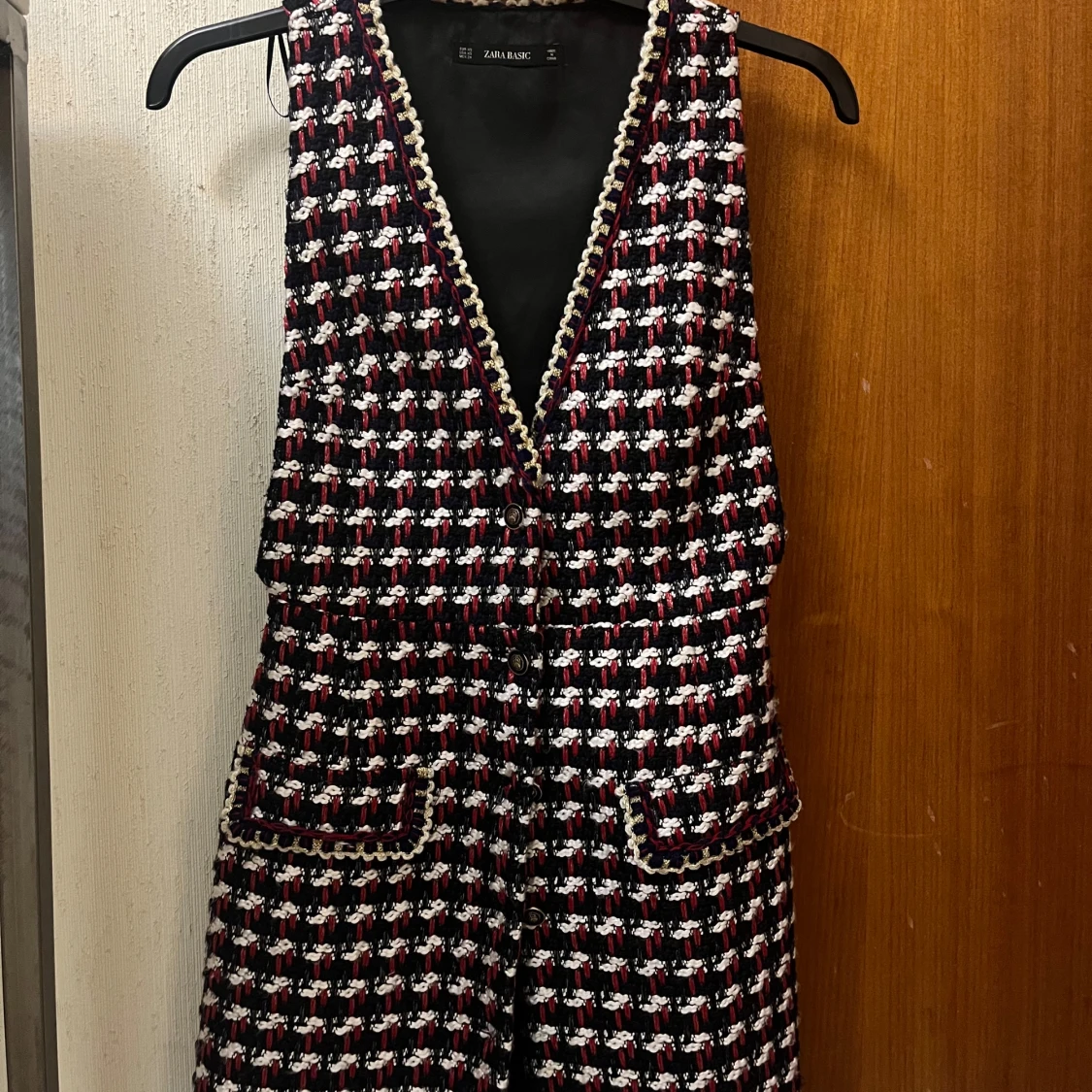 Rutig väst från Zara Basic