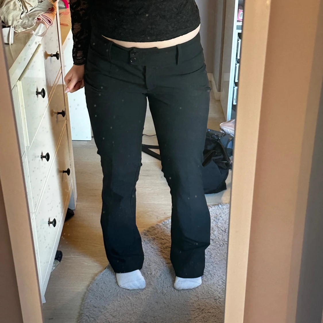 Svarta kostymbyxor med bootcut - 2