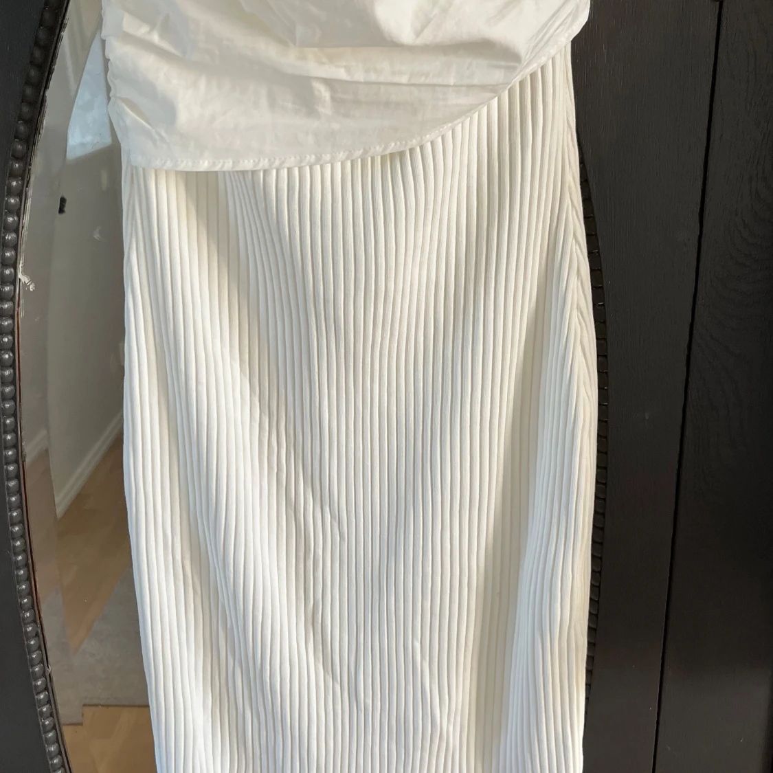 Vit ribbad långklänning - 2