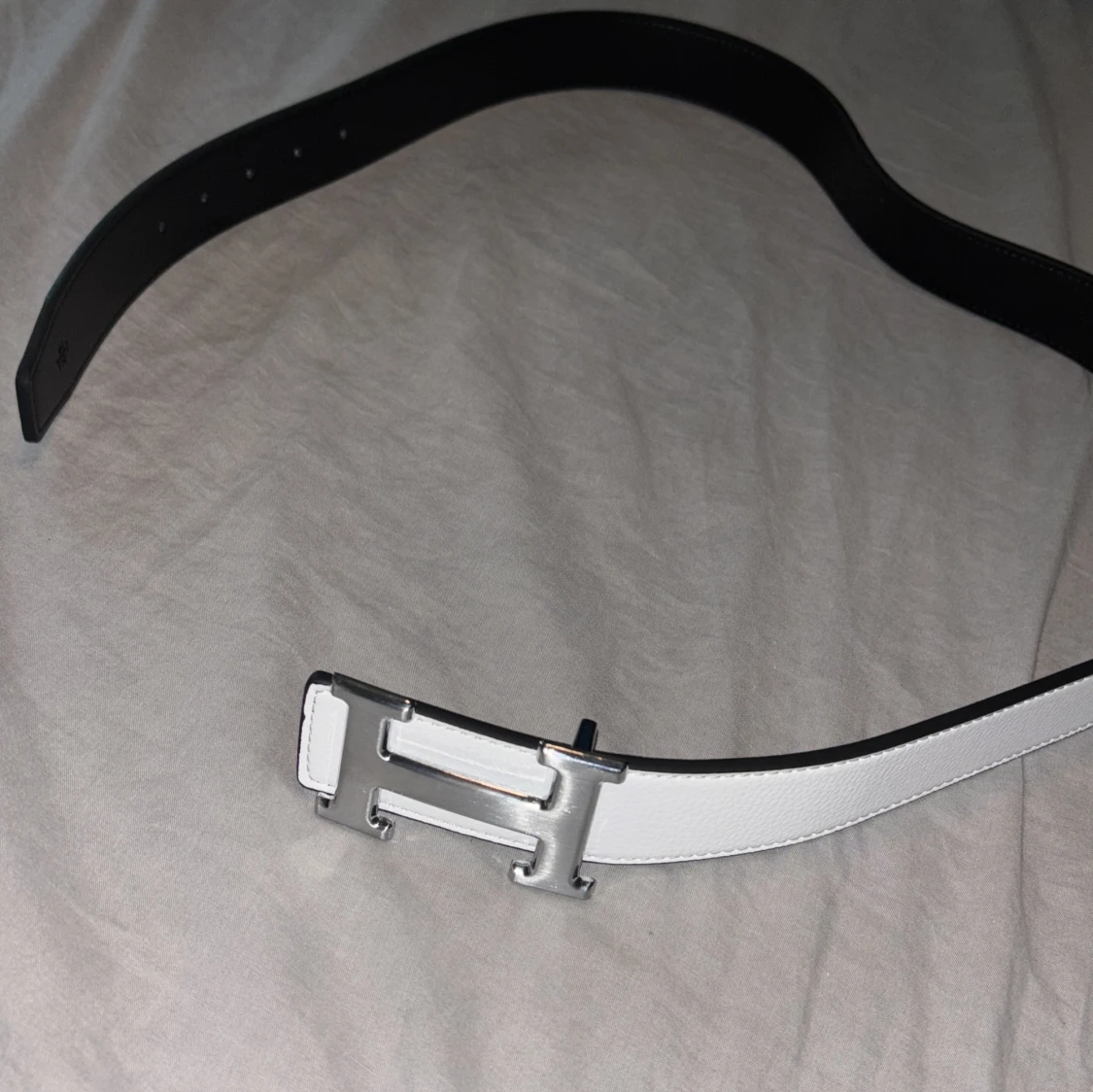 H vändbart skärp med H-spänne - 1