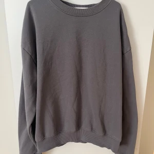 Oversised tröja ifrån Lager 157 XS - Gosig tröja ifrån Lager 157 i storlek XS, använd fåtal gånger😊