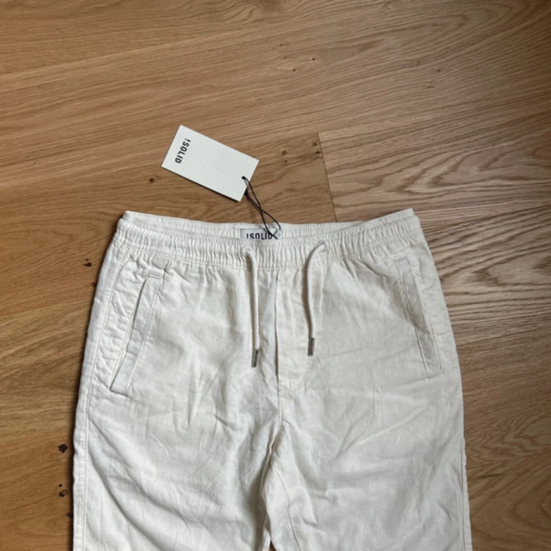 Vita linnebyxor från Solid med snörning - 2