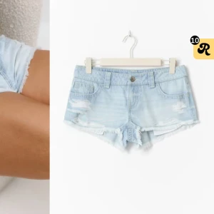 Ljusblå jeansshort - Dem mycket populära och nya jeansshortsen från Gina tricot!! Super Lågmidjade och helt nya med lapparna kvar, dem var för stora för mig därför jag inte kan använda dom💗
