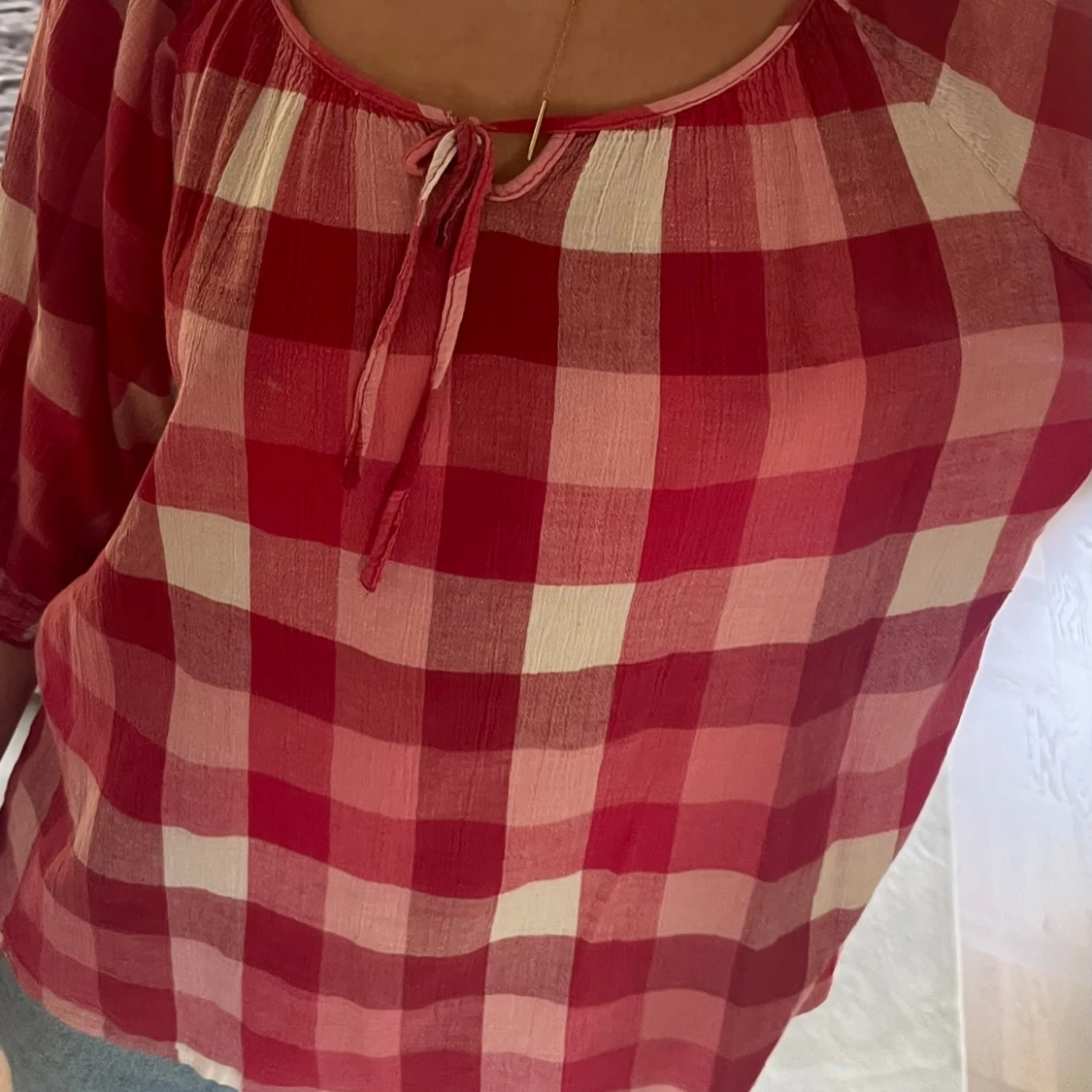 Rutig röd blus från Isolde - 1