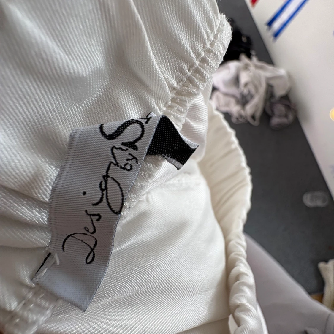 LONA LOW WAIST SATIN PANTS - WHITE