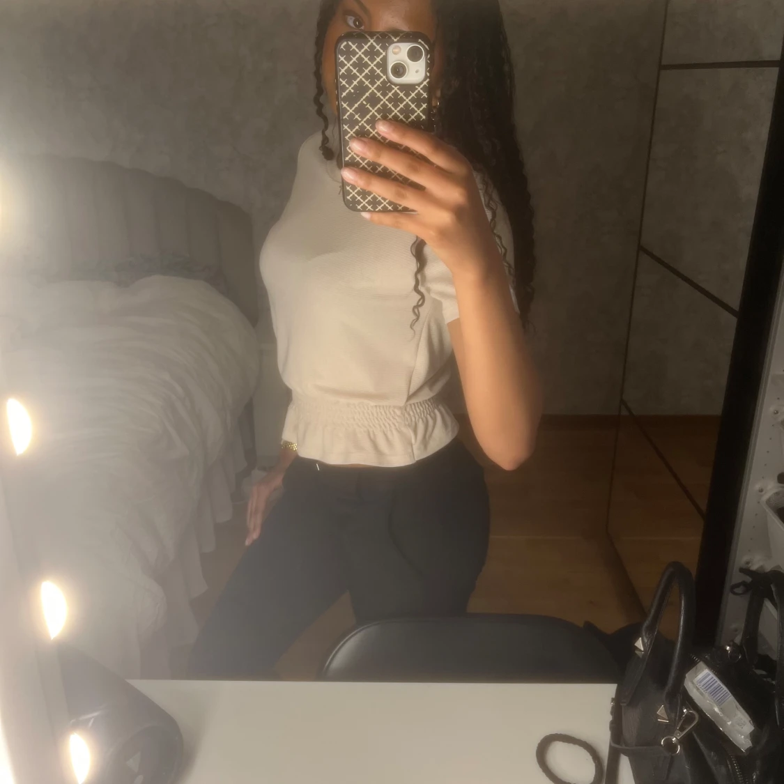 Beige ribbad topp  - 1