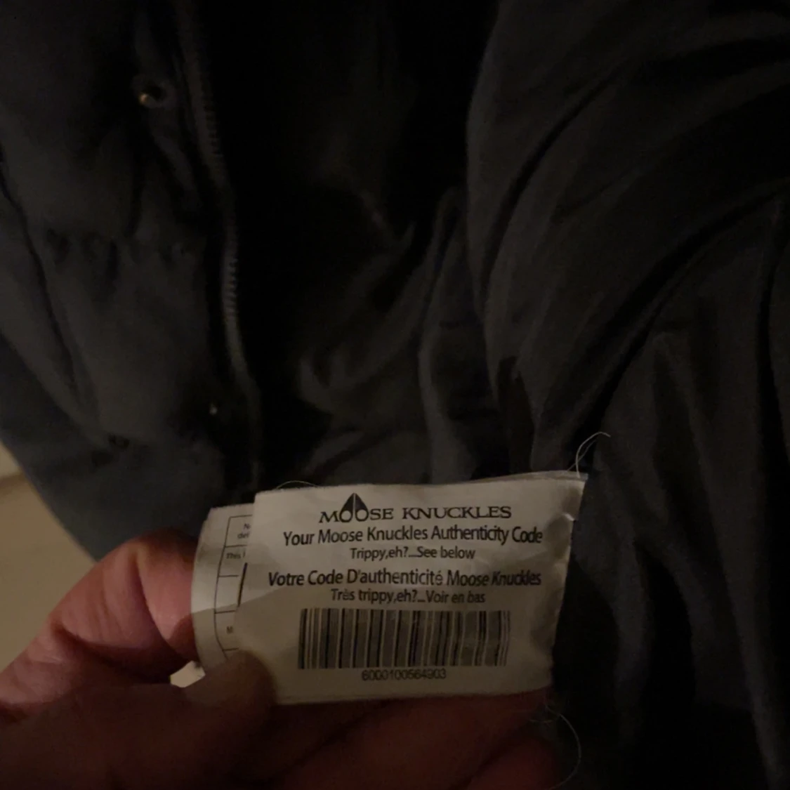 Svart dunjacka från Moose Knuckles - 4