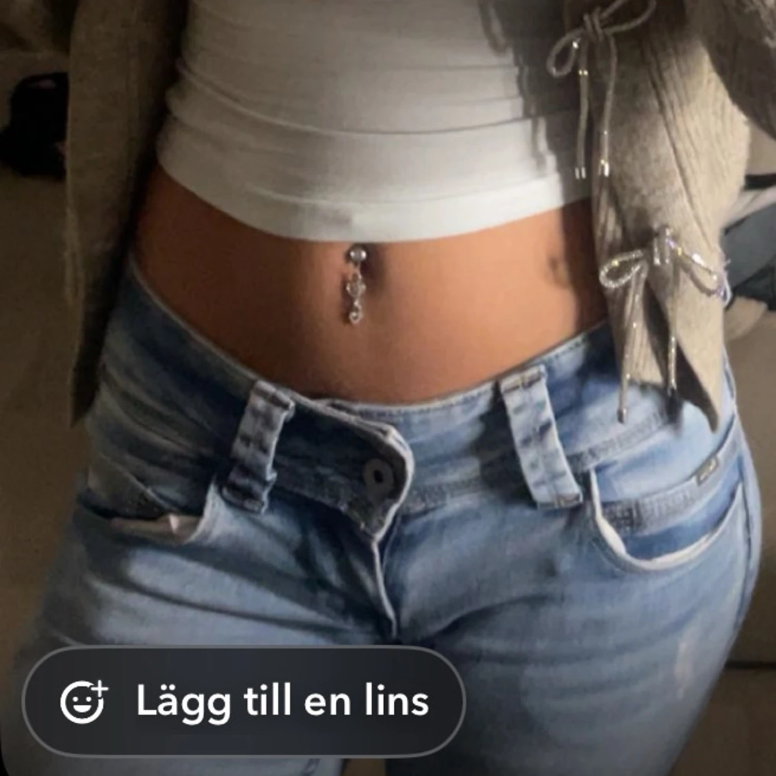 Ljusblå jeans med låg midja - 1