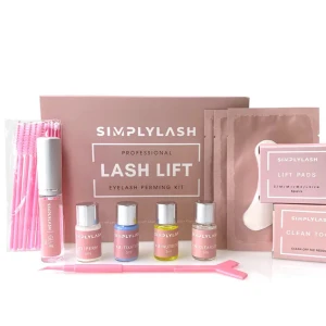 Simplylash Professional Lash Lift Kit - Komplett ögonfranspermanentkit från Simplylash. Innehåller lösningar för att lyfta och forma fransarna, inklusive perm, fix, och näringslösningar. Har använt 2 ggr, funkar super!!🤗