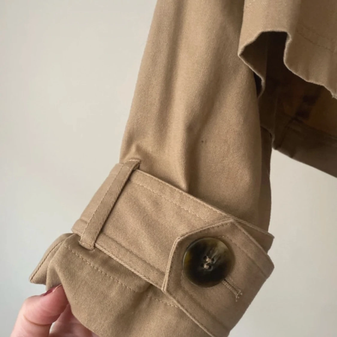 Beige kort trenchcoat Gina Tricot  - 4