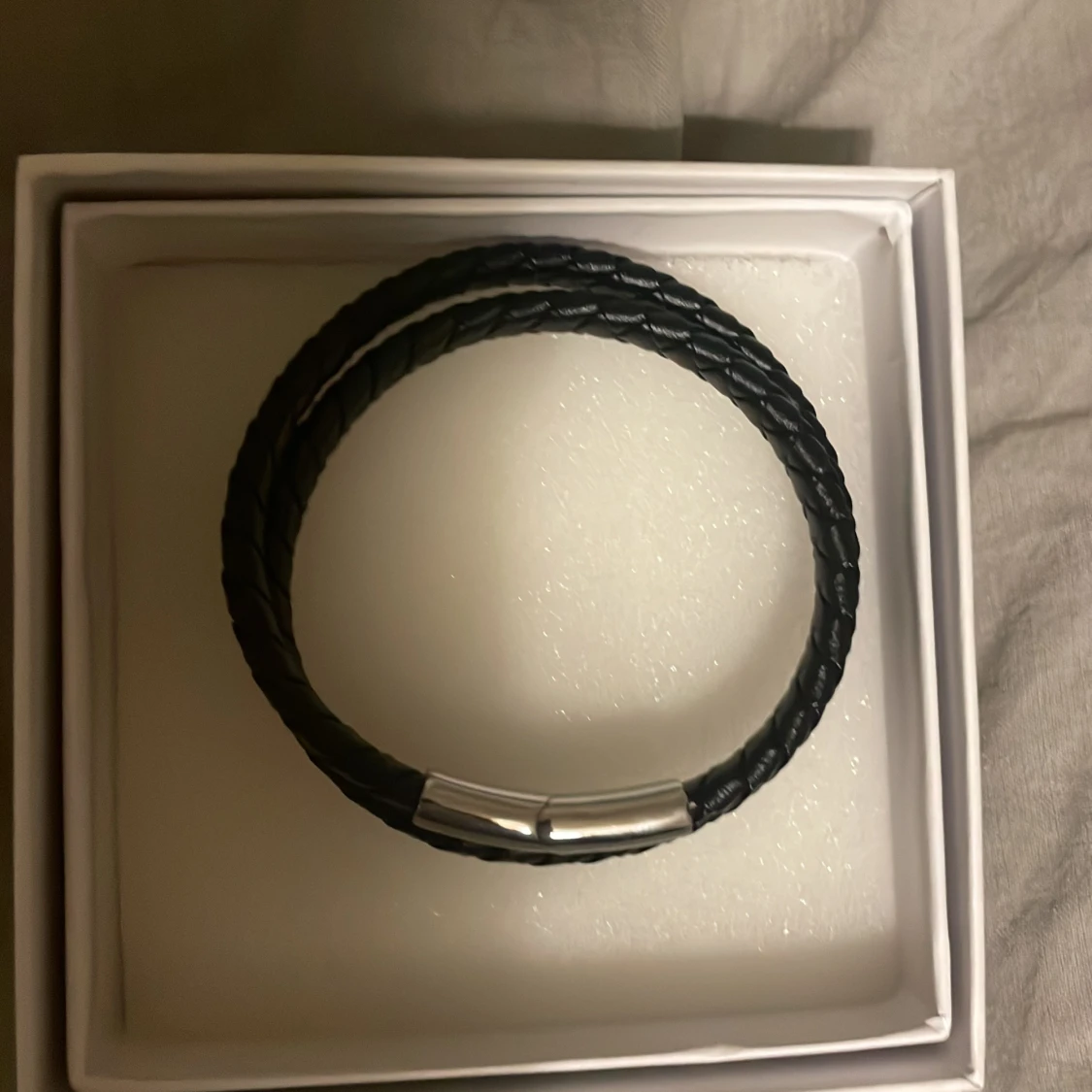 Svart armband från ONEWEAR - 1