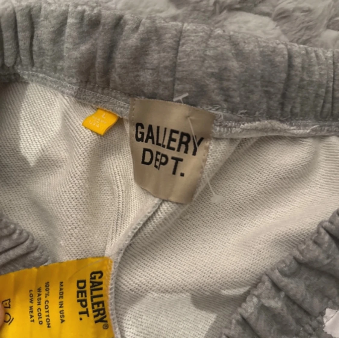 Grå mjukisbyxor från Gallery Dept. - 2