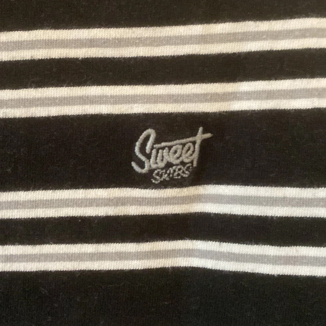 Randig t-shirt från Sweet SKTBS - 3